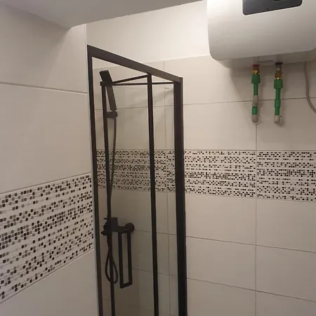 Makarska Apartment *